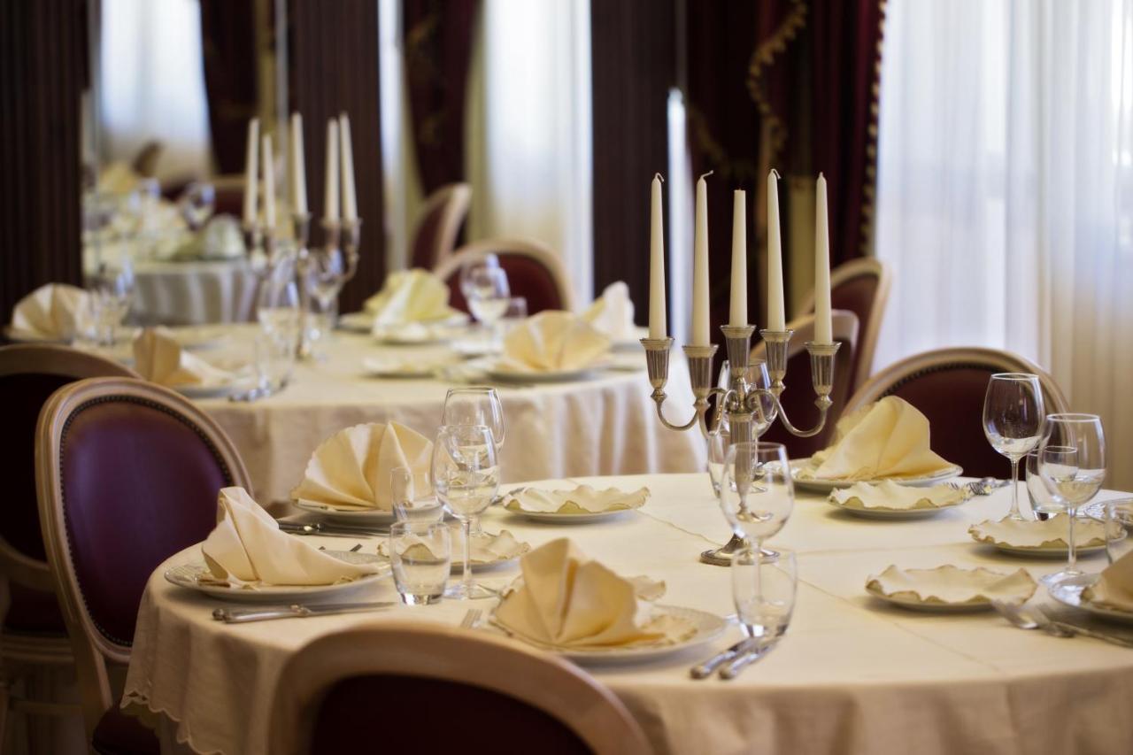 Grand Hotel Osman Ristorante Il Danubio Atena Lucana Εξωτερικό φωτογραφία