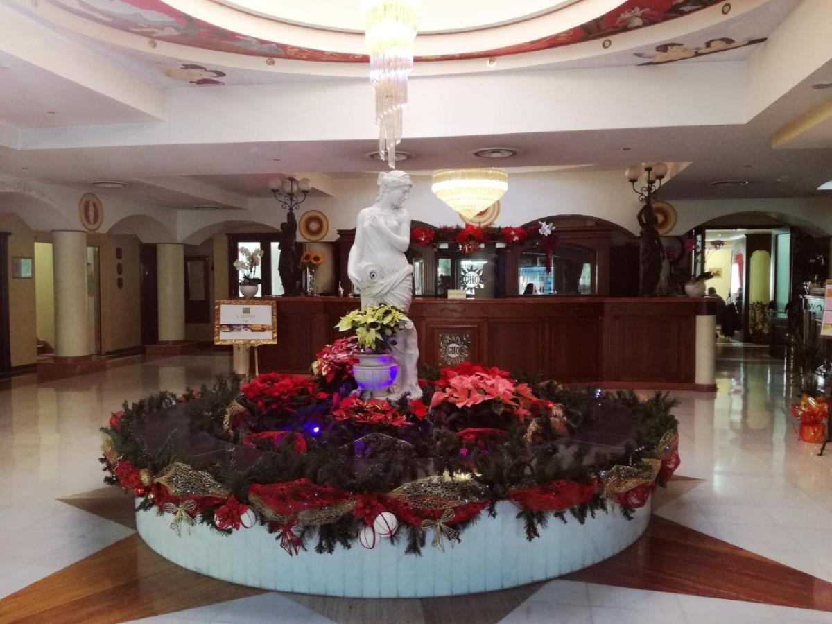 Grand Hotel Osman Ristorante Il Danubio Atena Lucana Εξωτερικό φωτογραφία